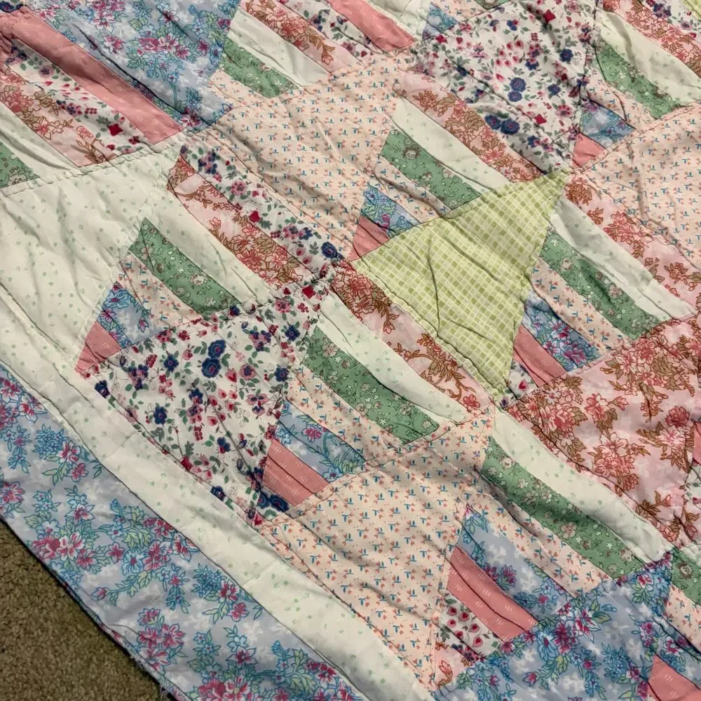 Vintage Handmade Patchwork Quilt Thousand Pyramids Floral Pink Green Full Queen